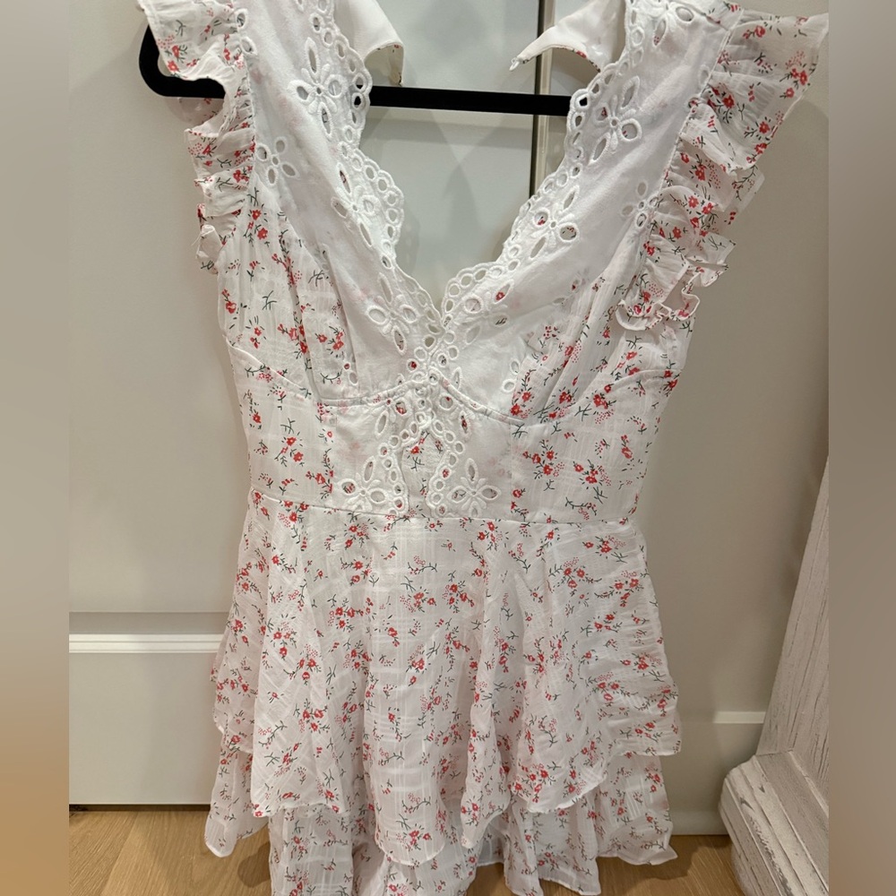 Angel Biba White Floral Ruffle Blouse